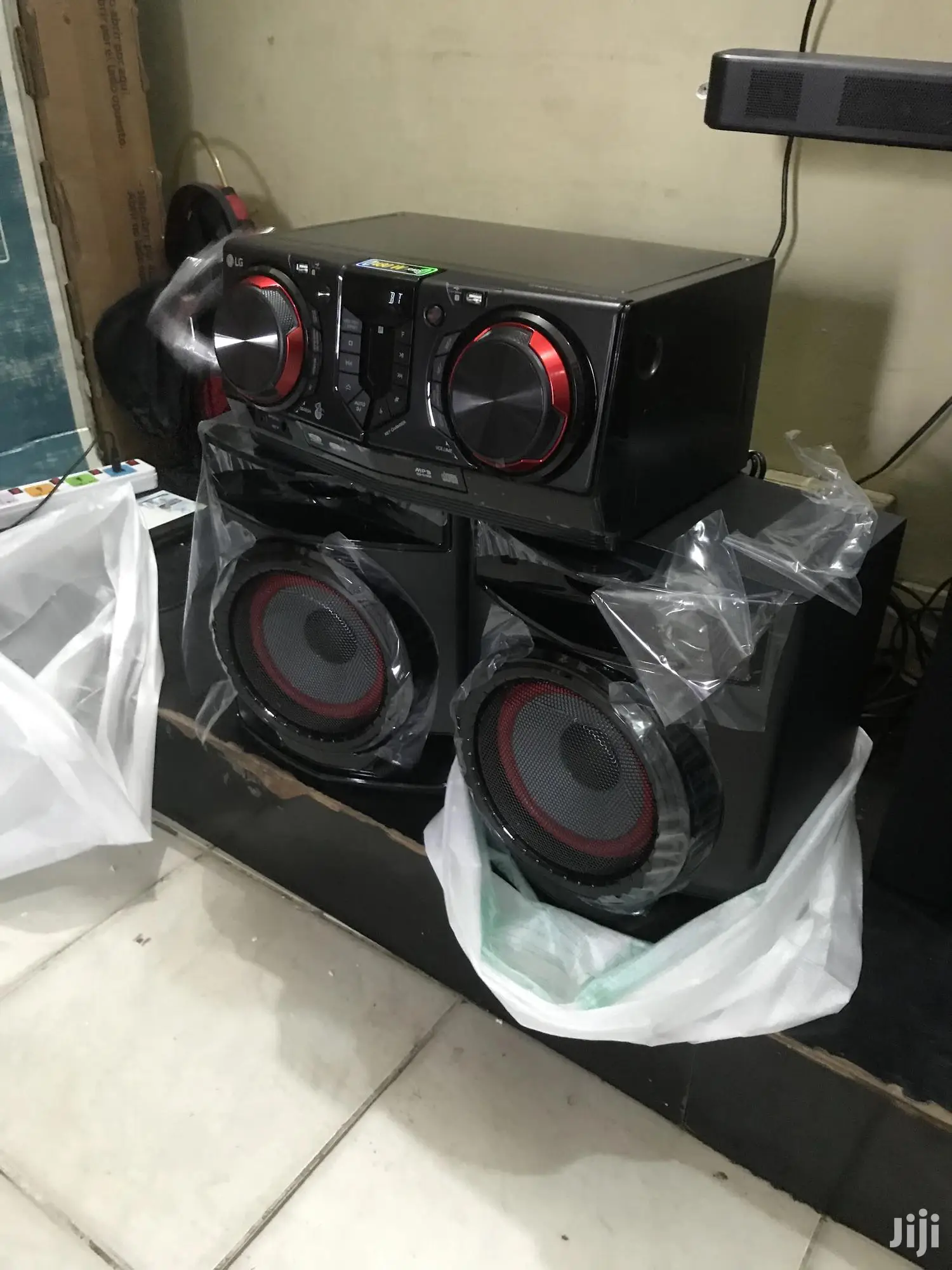LG 480watts Xboom Cj44
