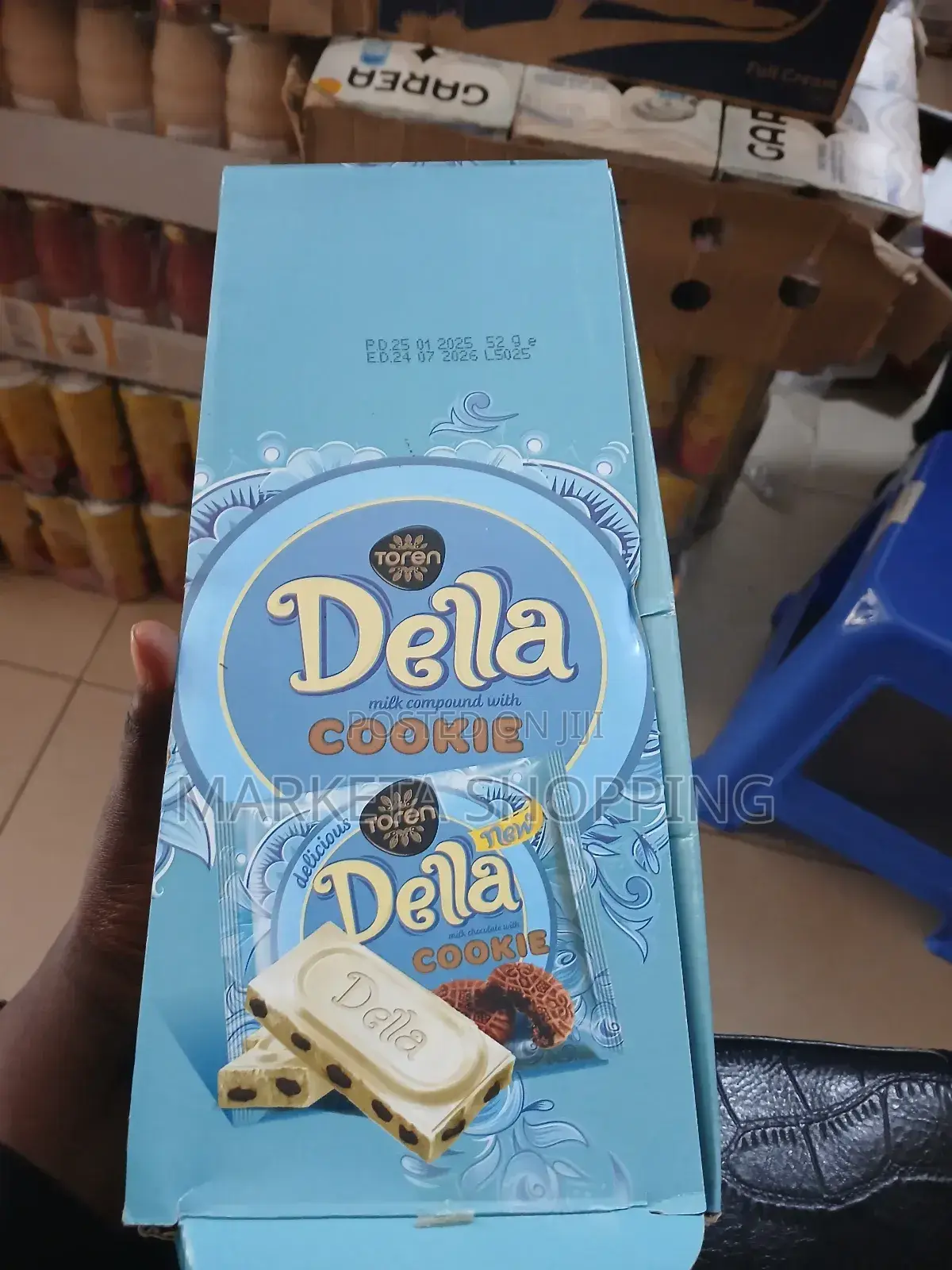 Della Milk Chocolate With Candies 52gx24