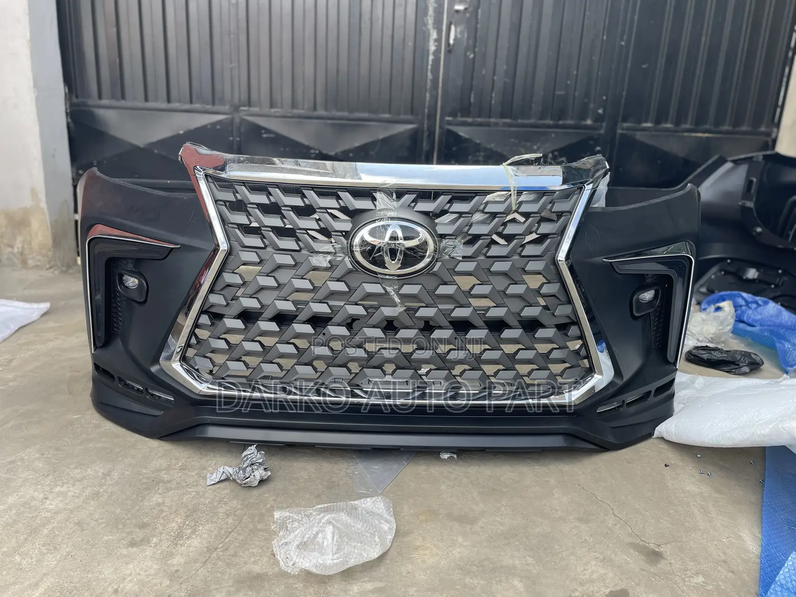 Toyota Fortuner 2020-2022 Complete Bumper Front And Back Available