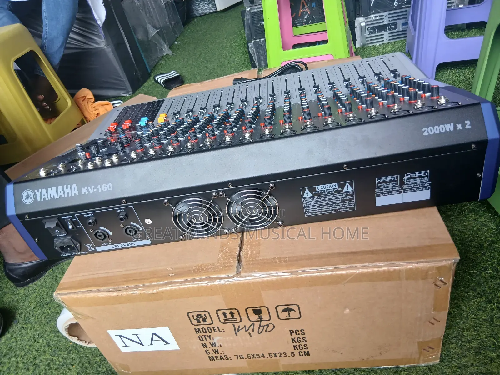 Yamaha Kv160 16channel Powered Mixer