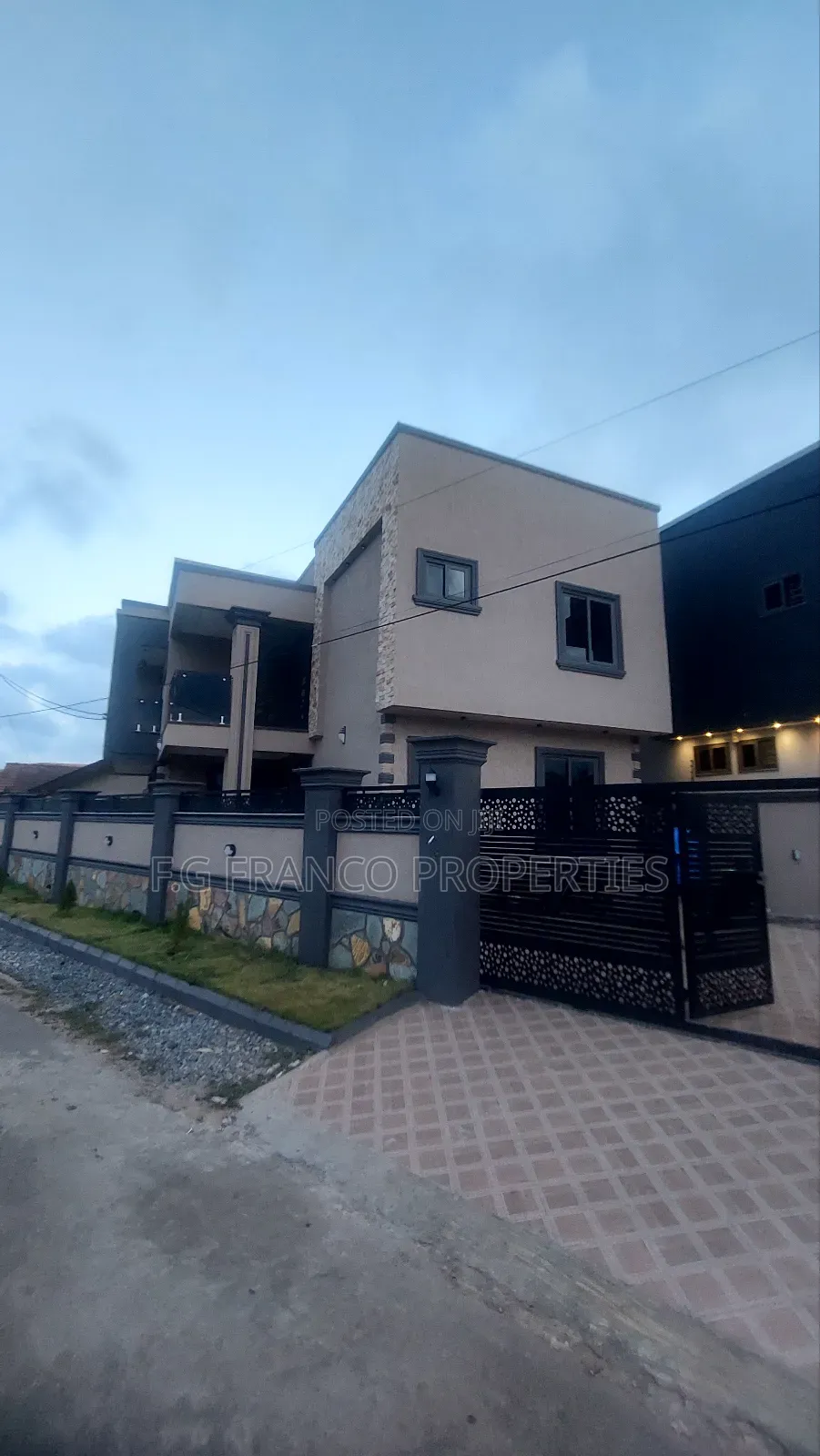 4bdrm House in Kg.Franco Properties, Spintex for sale