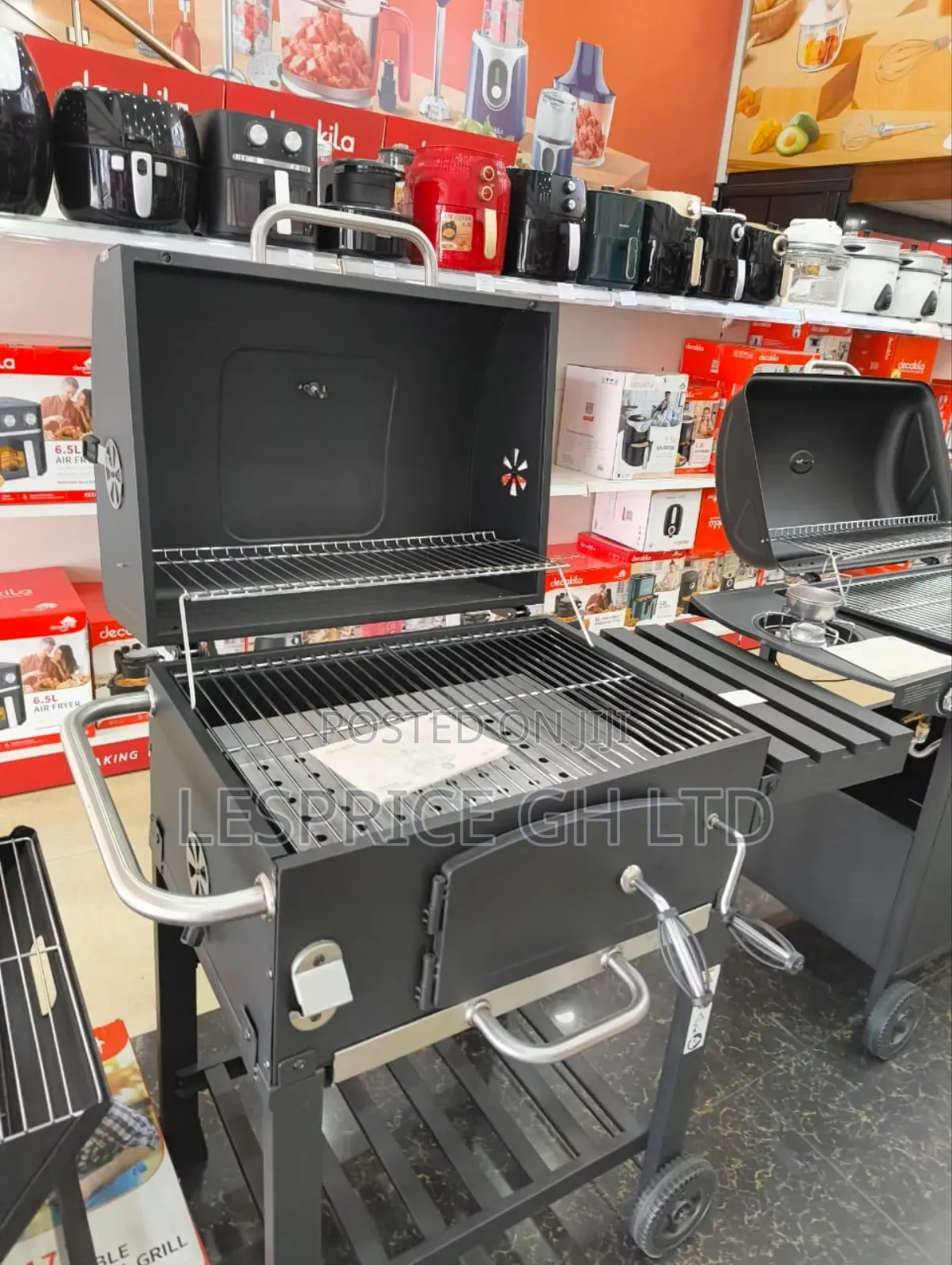 High Grilling Solution With Our Decakila Charcoal BBQ Stand