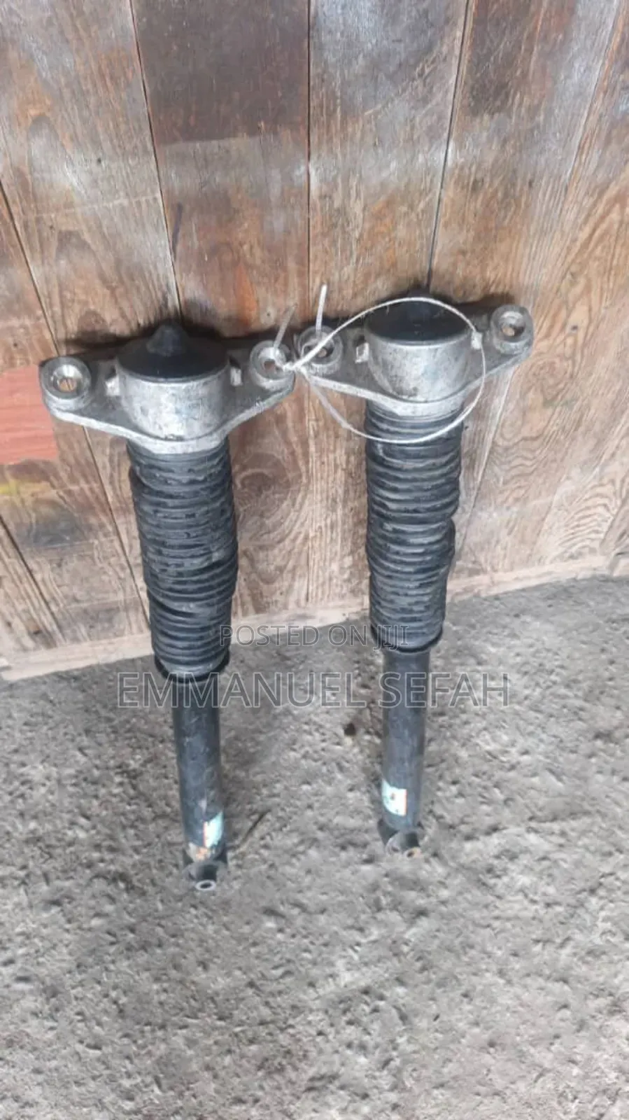 Hyundai Sante Fe, Tucson 2017,2020 Back Shock Absorbers