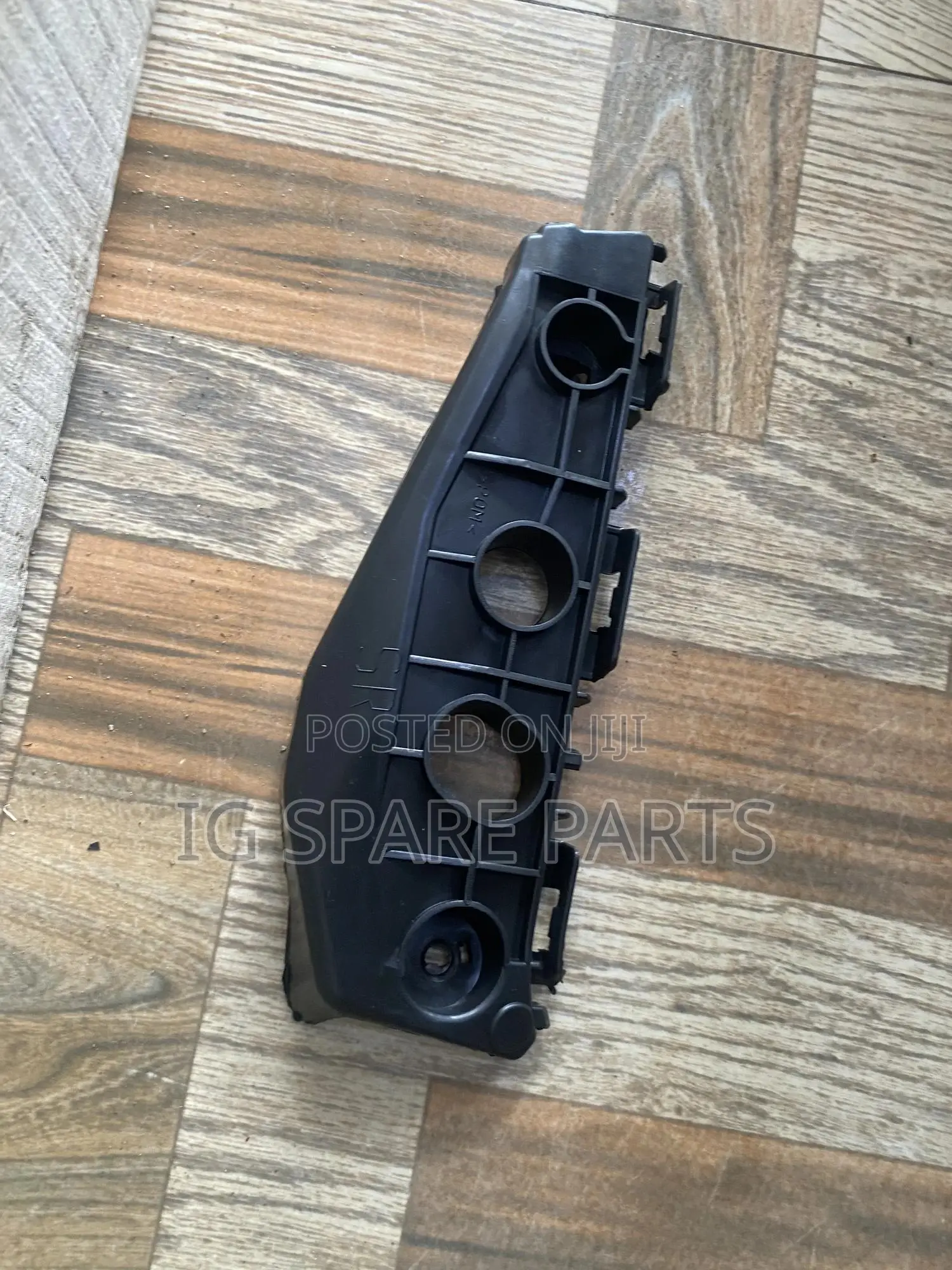 Toyota Corolla 2011-2013 Front Bumper Bracket Pair