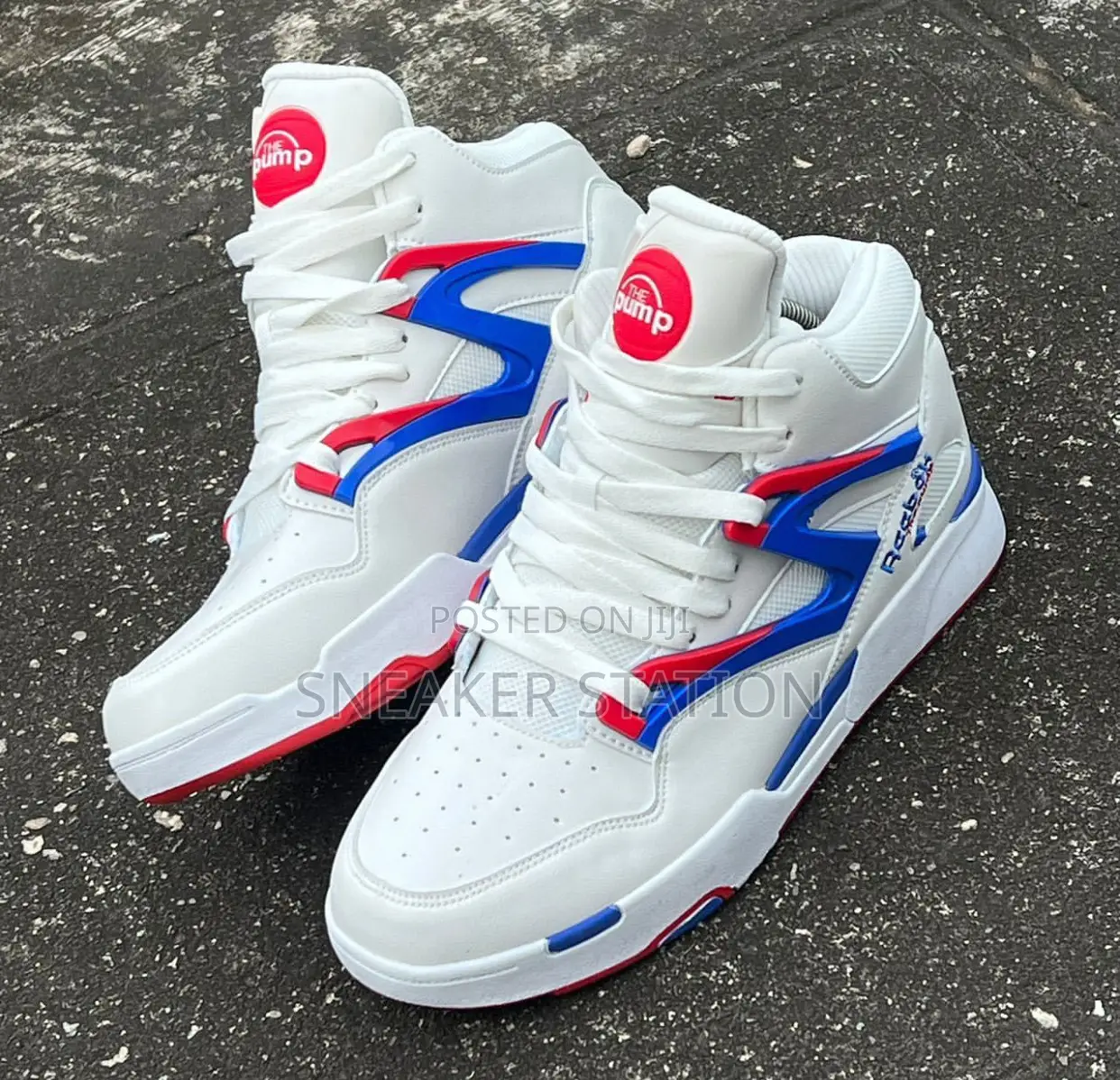 Reebok Pump White/Blue Sneaker