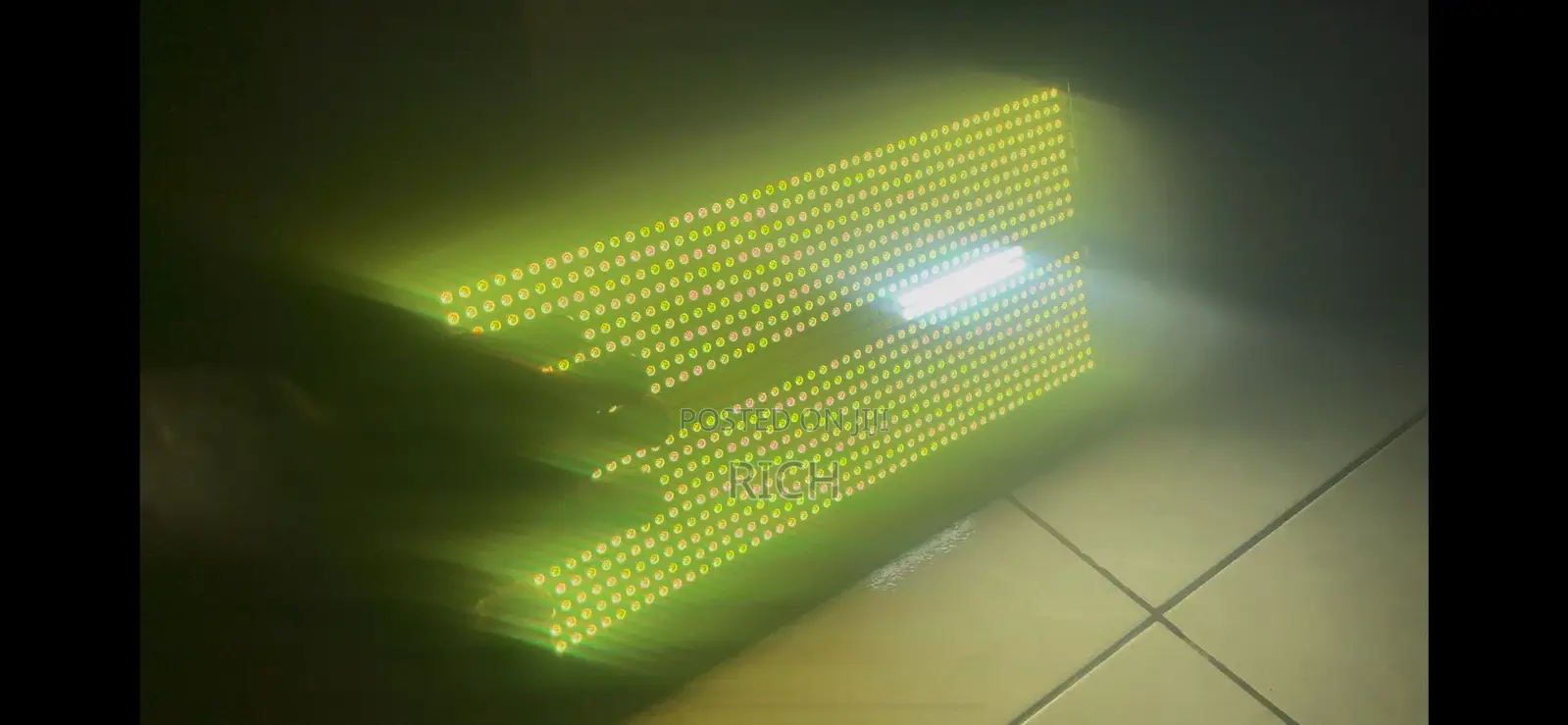Eight Section 8+8 Segments Quality Strobe Lights at Wholesale Prices