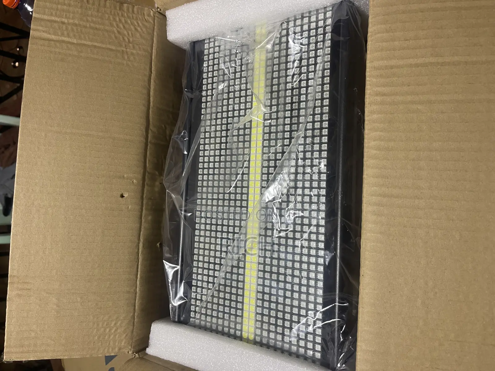 Eight Section 8+8 Segments Quality Strobe Lights at Wholesale Prices