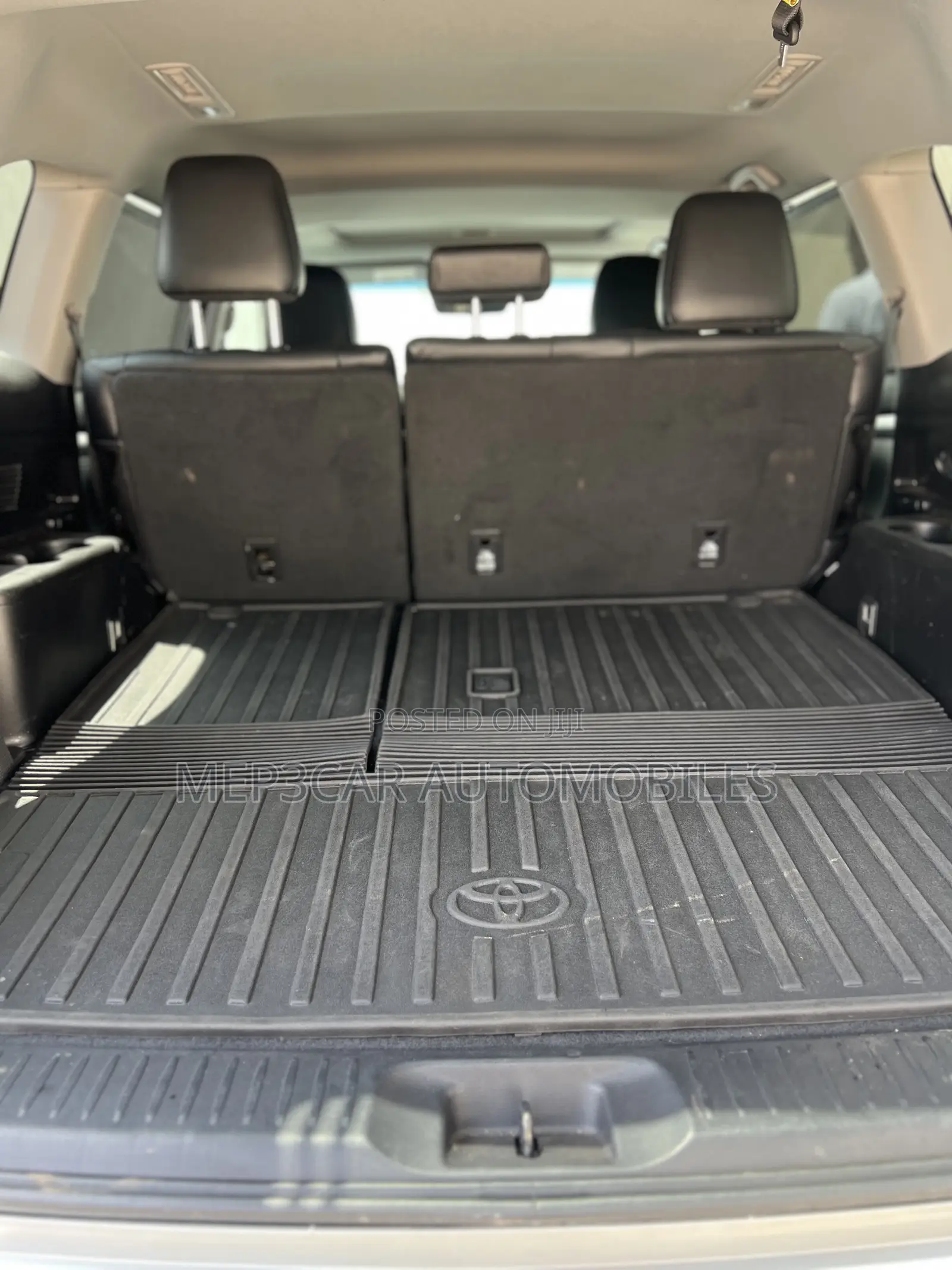 Toyota Highlander XLE 2019 Silver