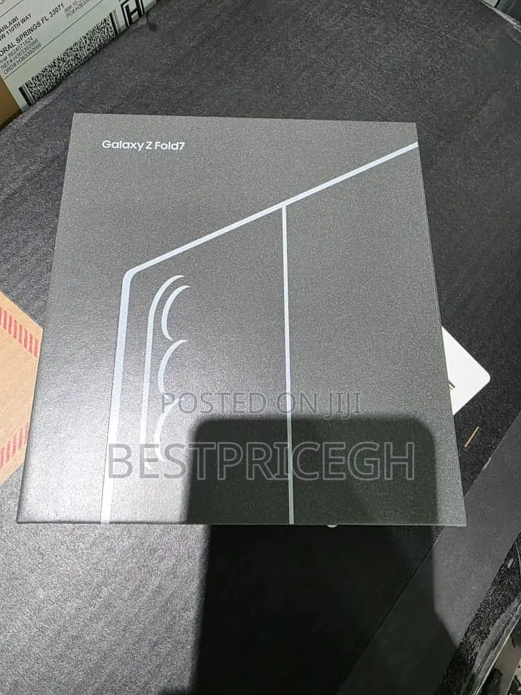 New Samsung Galaxy Z Fold7 512 GB Silver