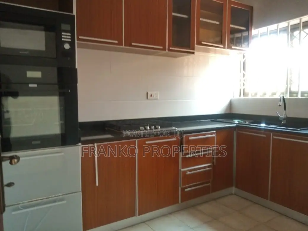 3bdrm House in Franko Properties, American House for rent