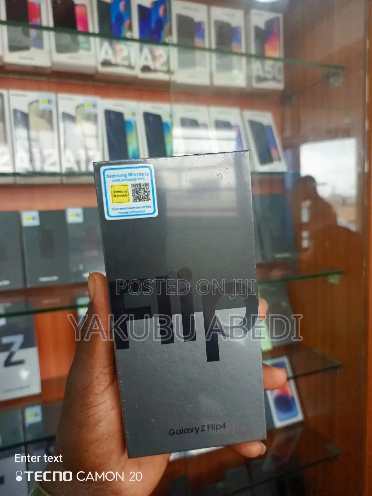 New Samsung Galaxy Z Flip4 256 GB Black