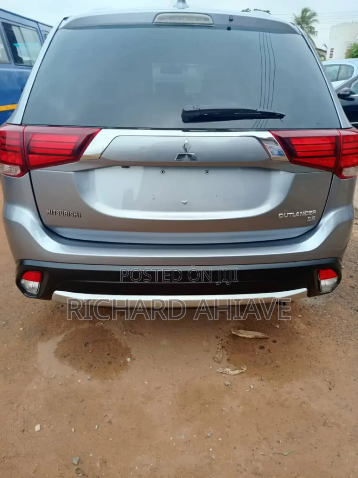 Mitsubishi Outlander 2.0 PHEV AWD 2018 Gray