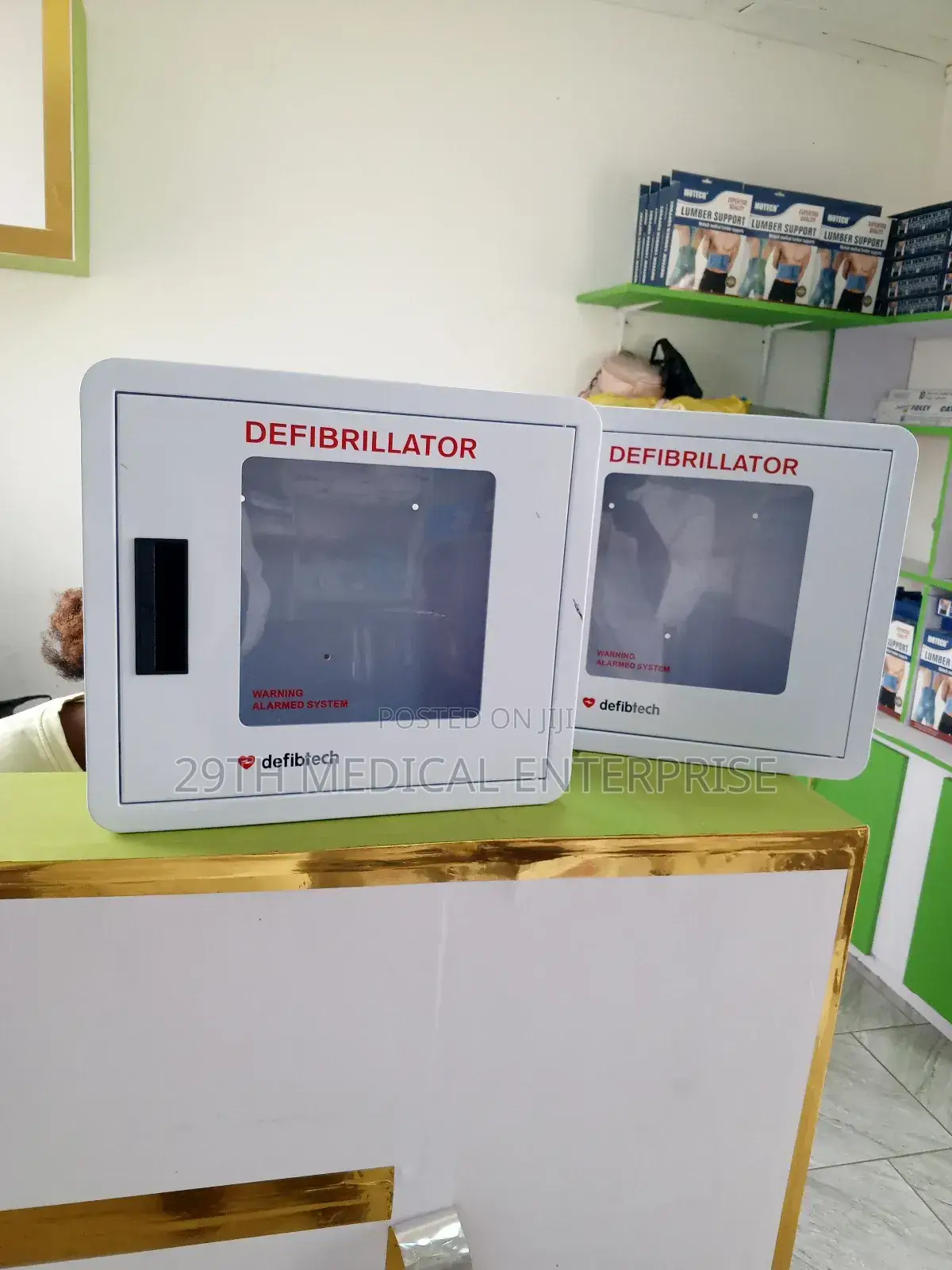 Defibrillator Cabinet