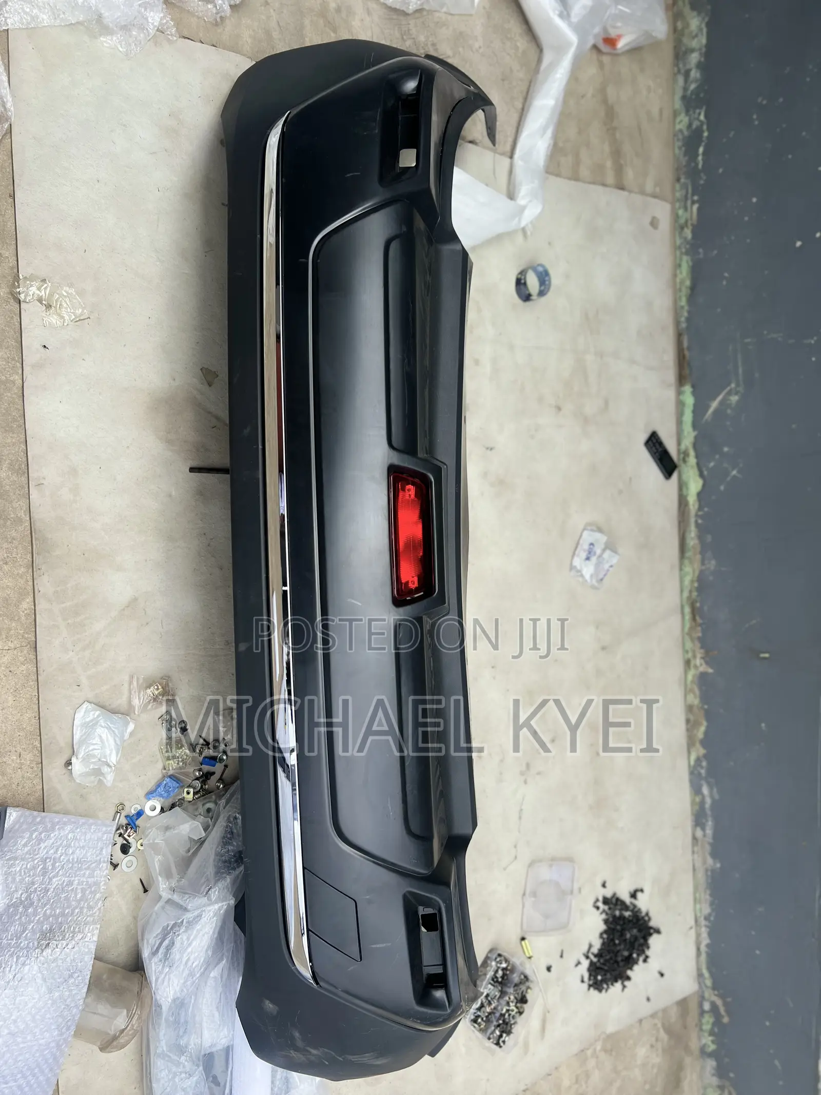 Nissan Rogue 21 - 23 Complete Back Bumper