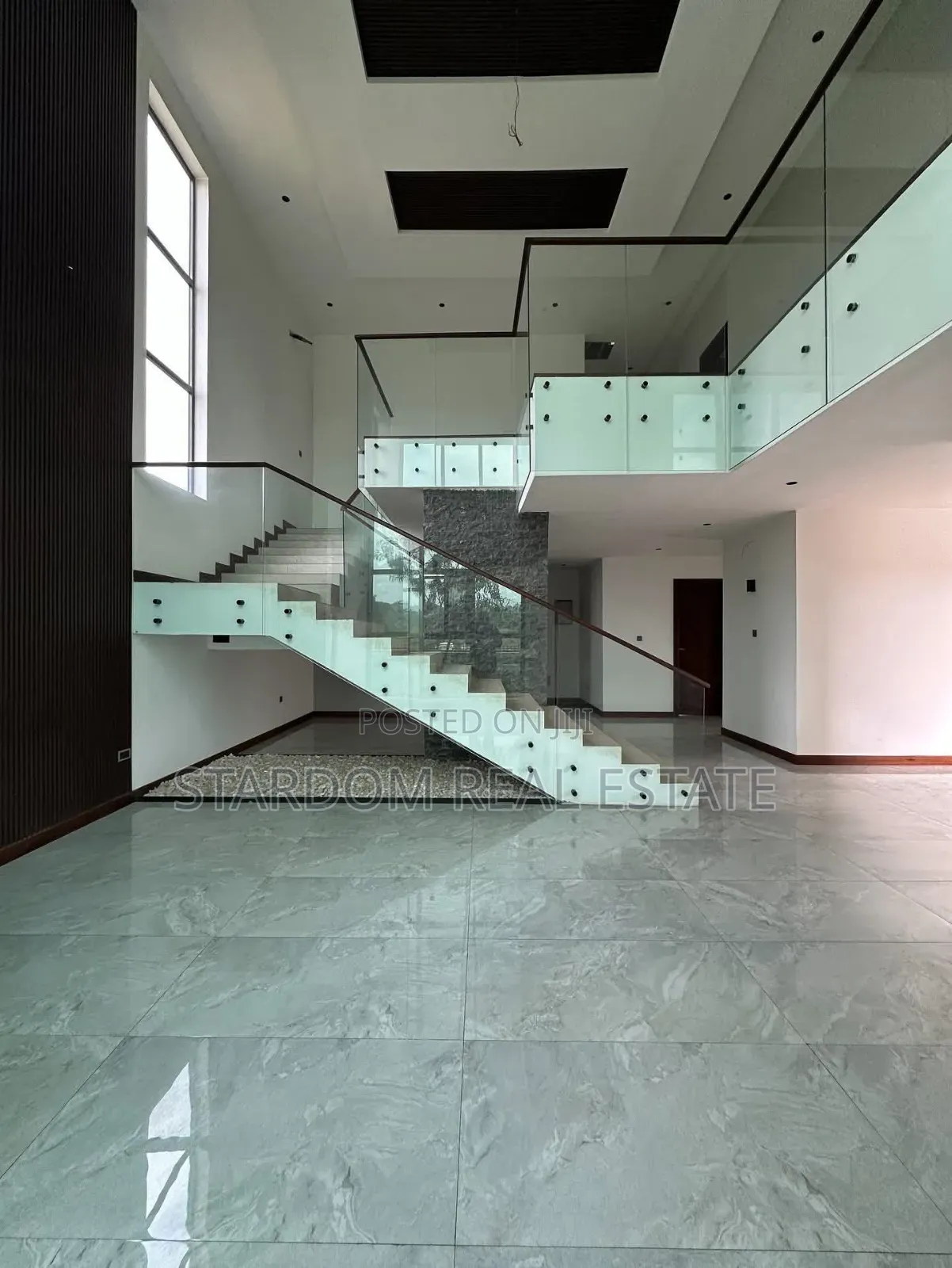 4bdrm Duplex in Trasacco, East Legon for sale