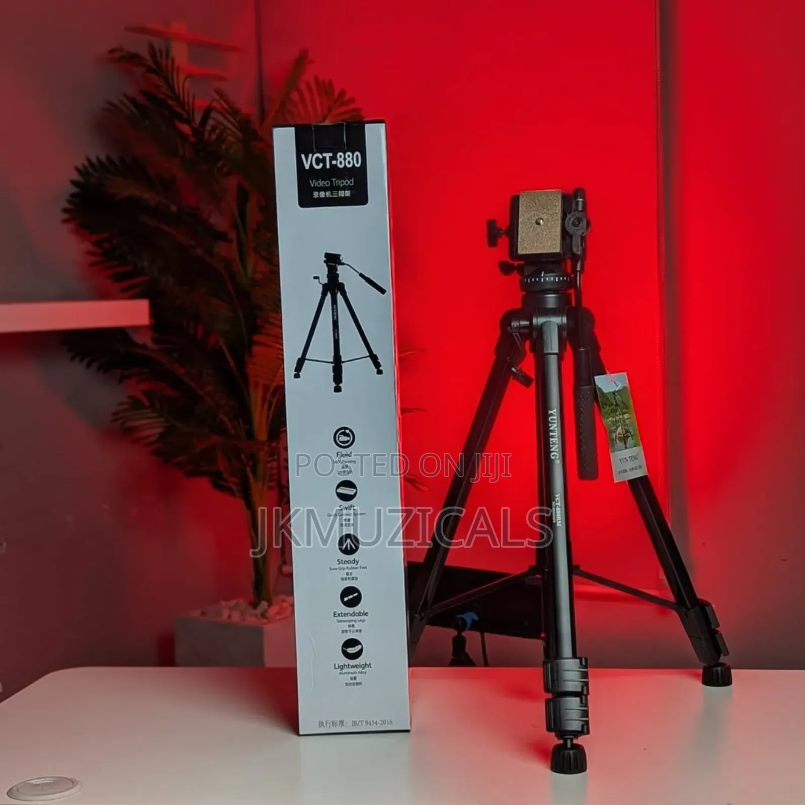 Yunteng VCT-880_ Universal Tripod_ Camera Stand With Phone Holder
