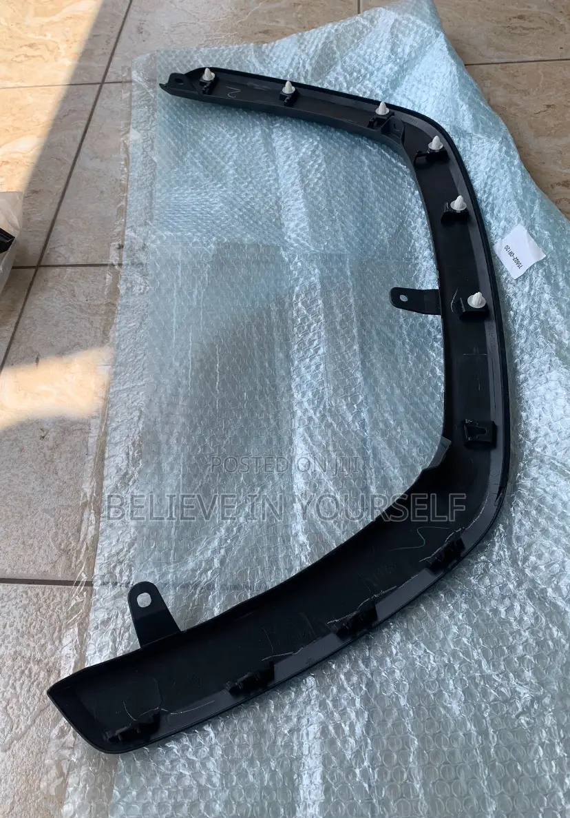 Toyota Rav4 2019 2020 2021 2022 2023 2024 2025 Front Fender Moulding