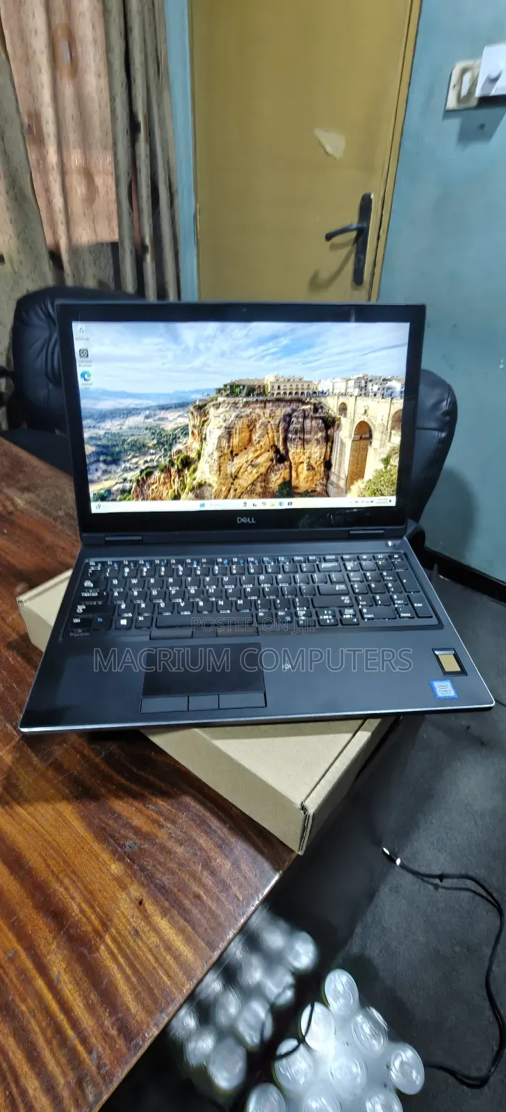 Laptop Dell Precision 7530 12GB Intel Core i7 SSD 512GB