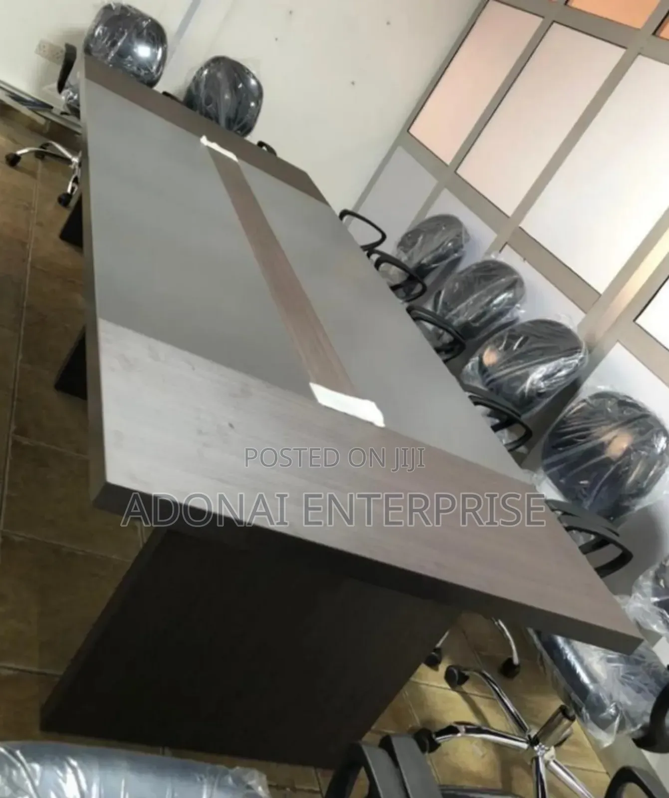 Conference Table Fhb76tv