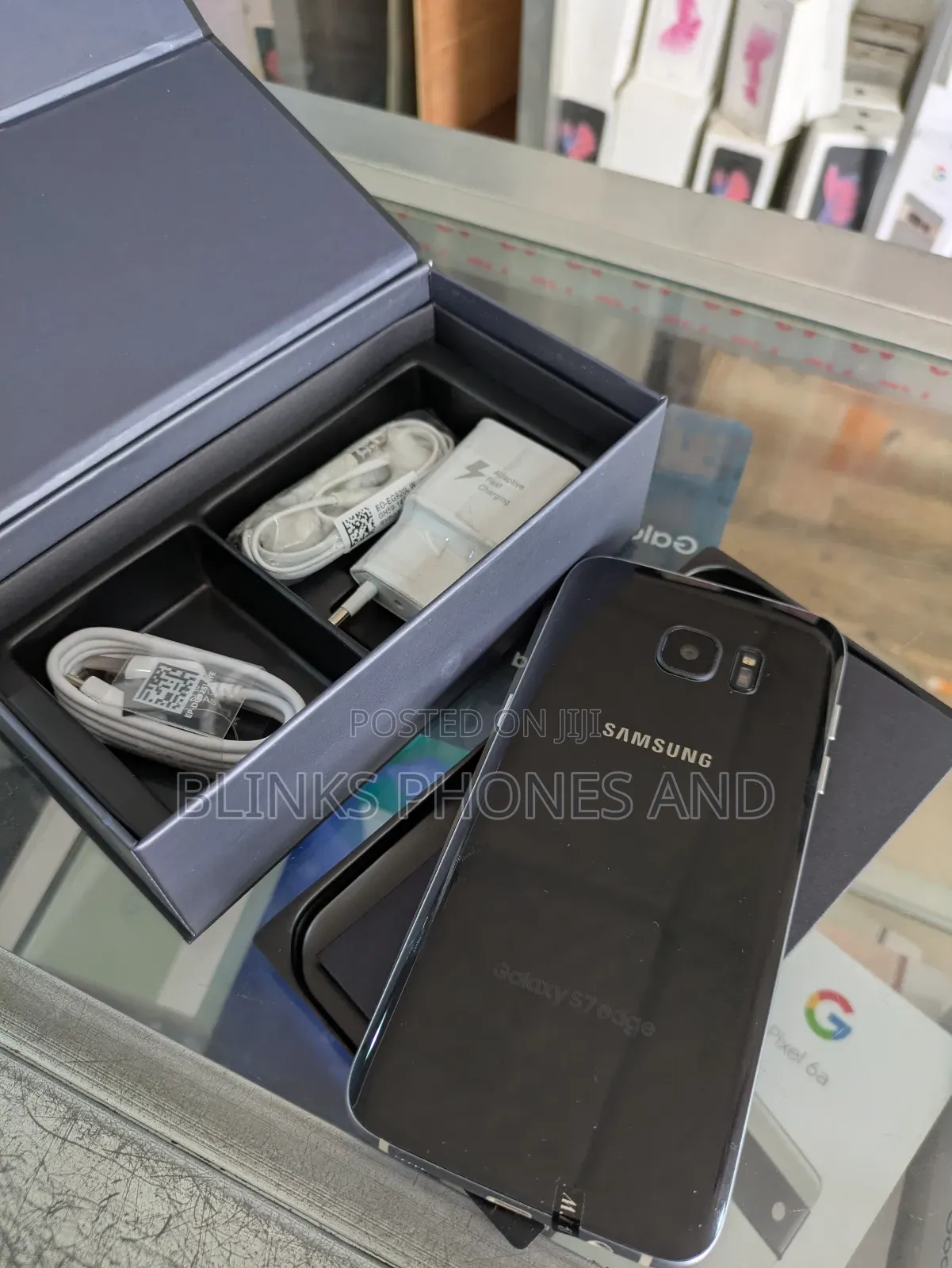 New Samsung Galaxy S7 edge 32 GB Black
