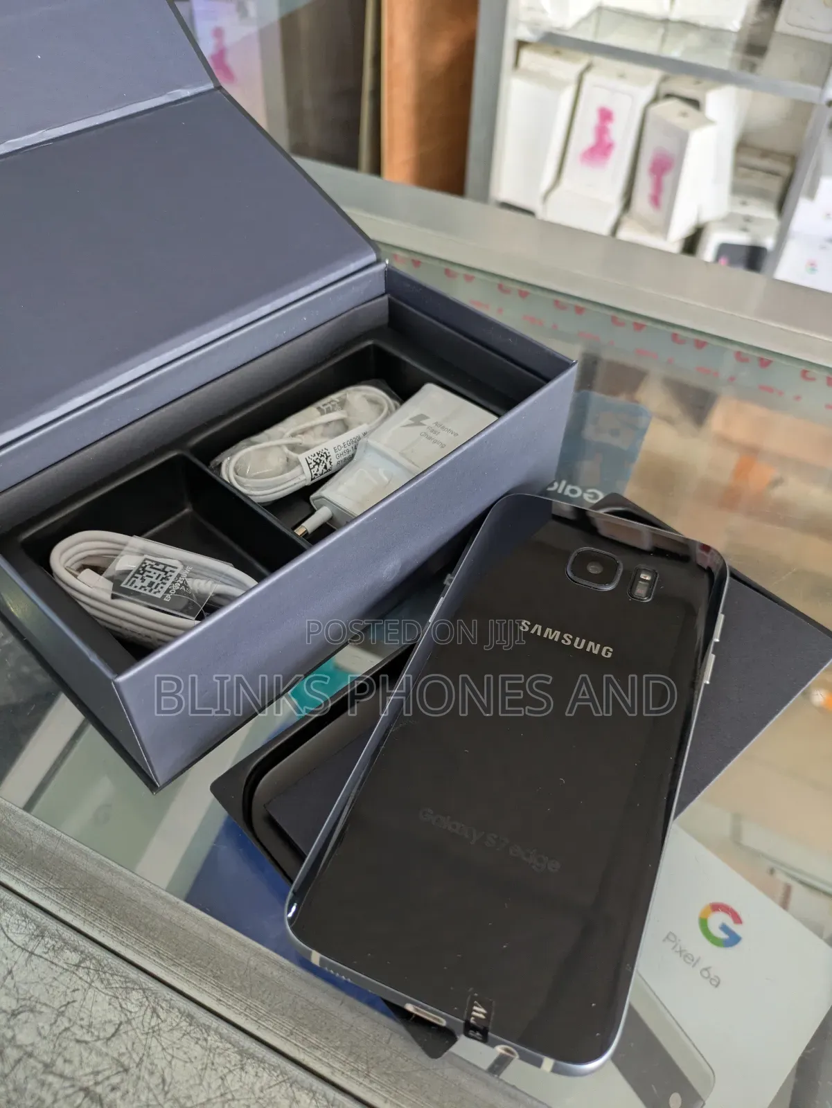 New Samsung Galaxy S7 edge 32 GB Black