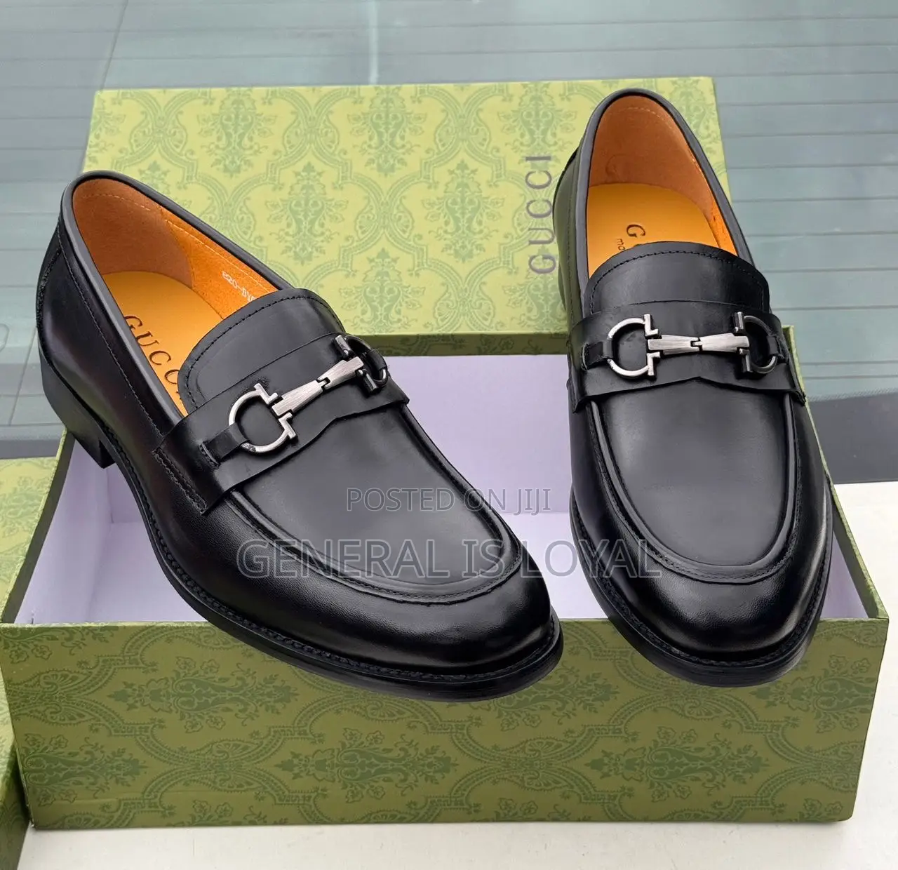 Gucci Men Black Leather Shoe
