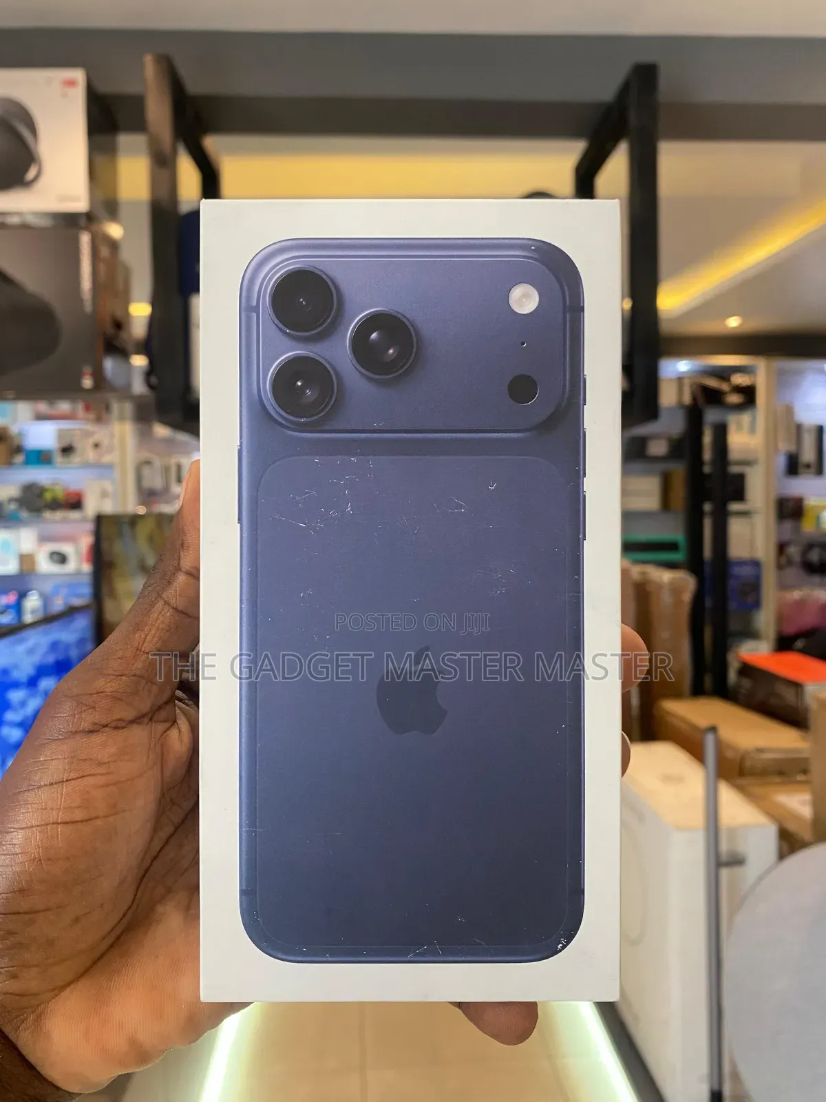 New Apple iPhone 17 Pro Max 256 GB Blue