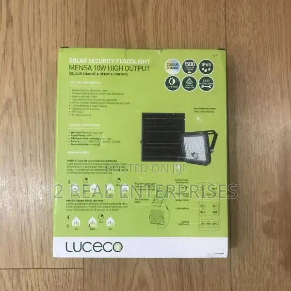 Luceco Led Solar Floodlight With Pir Detachable Solar Panel 10w/1500lm