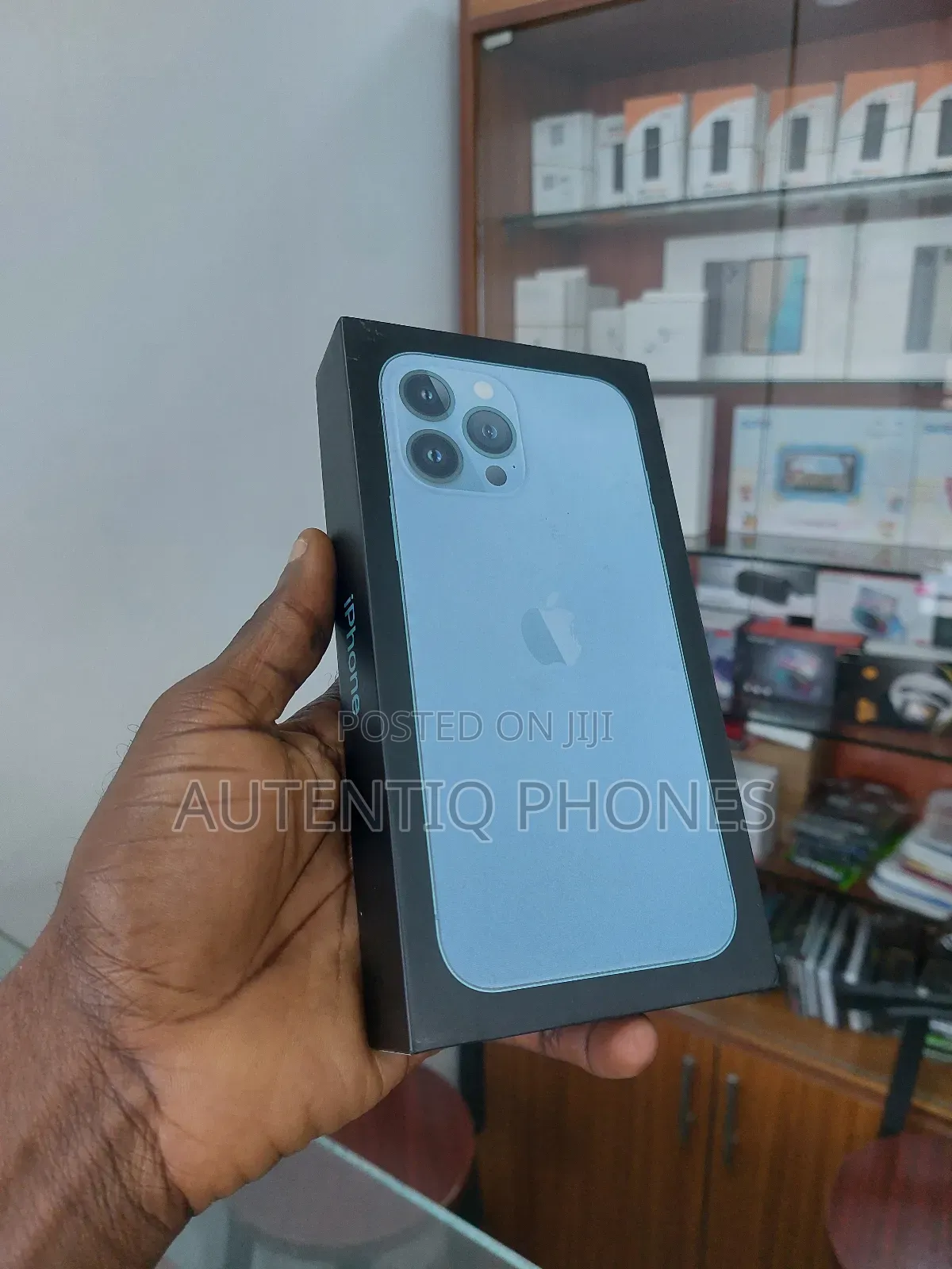 New Apple iPhone 13 Pro Max 256 GB Blue