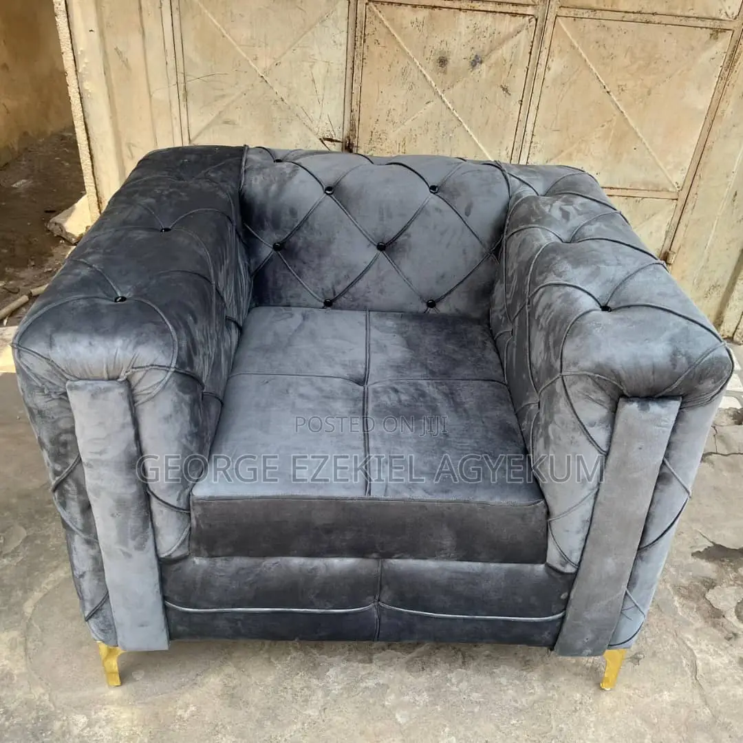 Single Sofa