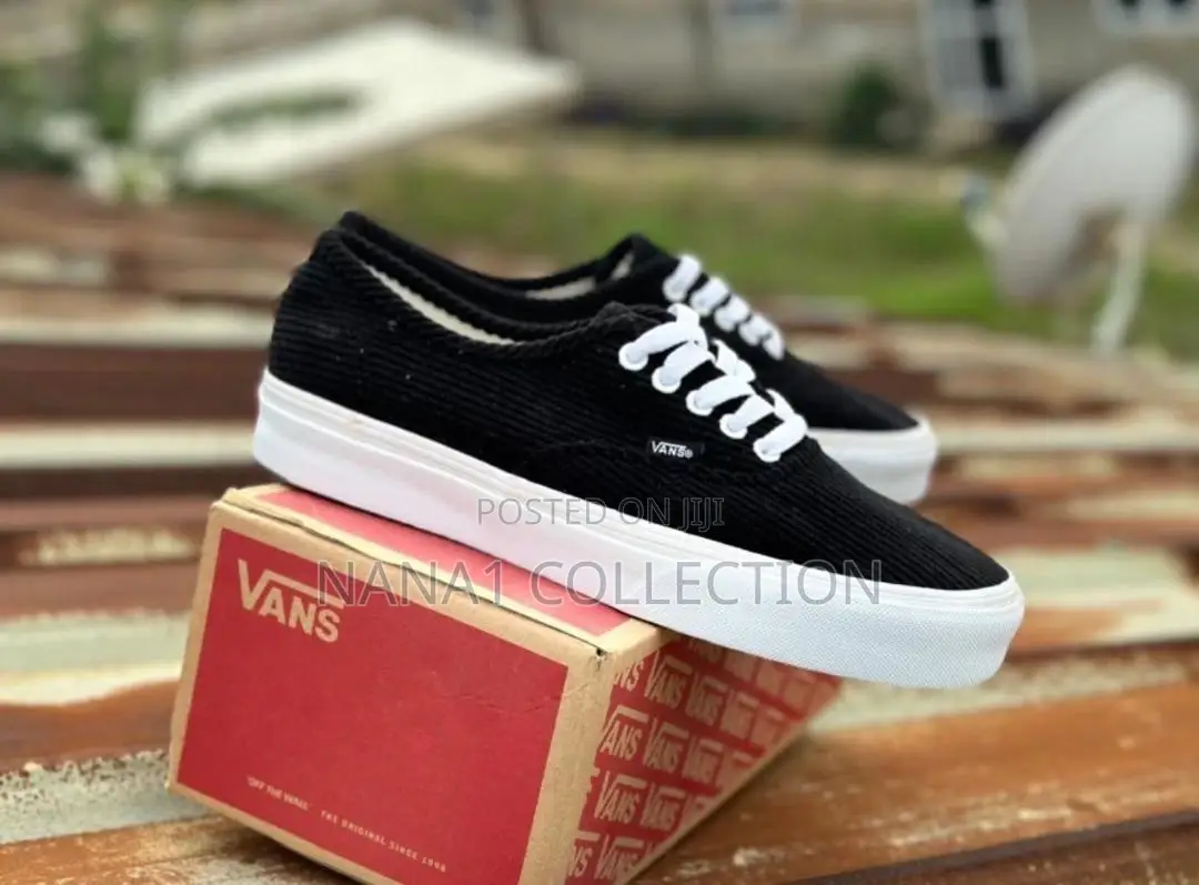 Vans Unisex “Black Brown”