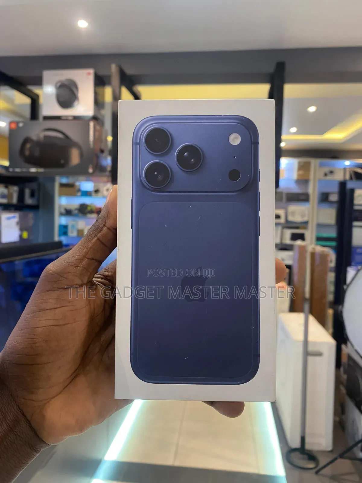 New Apple iPhone 17 Pro 256 GB Blue