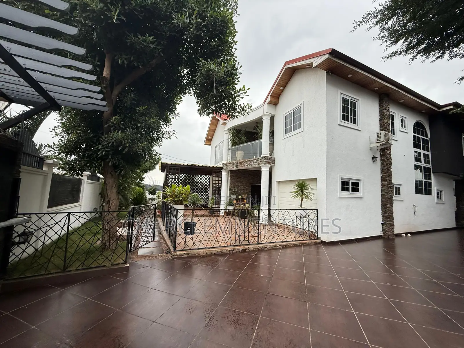 5bdrm House in Charclem Ventures, East Legon for rent