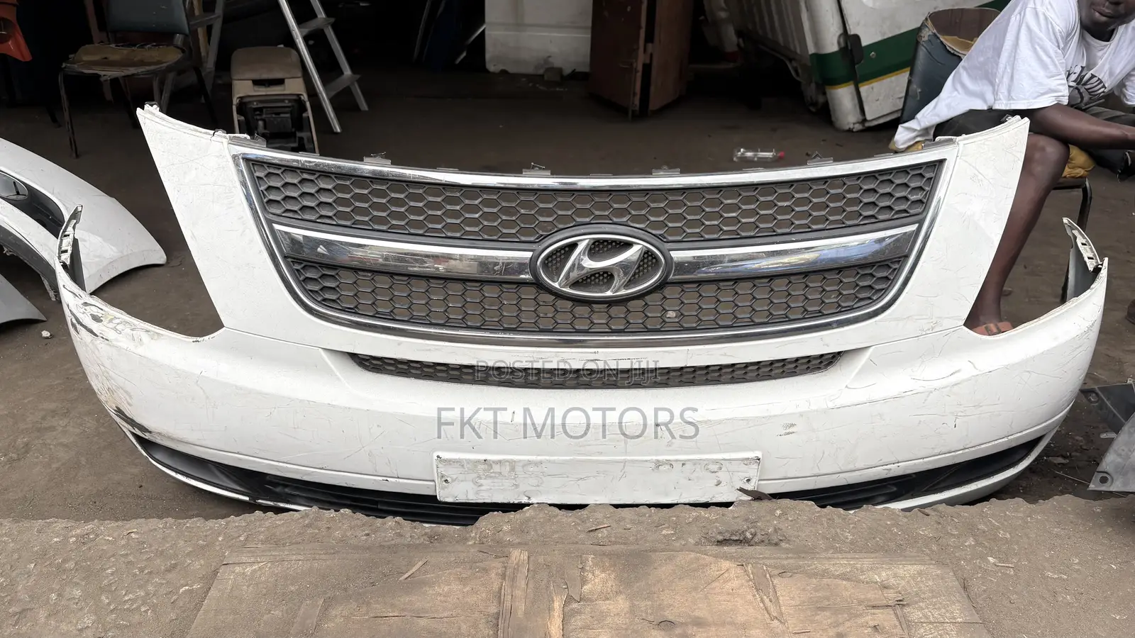 Hyundai Starex/H1 Front Bumper 2010,2011,2012,2013,2014,2015
