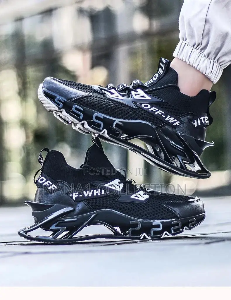 Gen-ZTM Dogfish Shark 78 Sneakers “Black White”