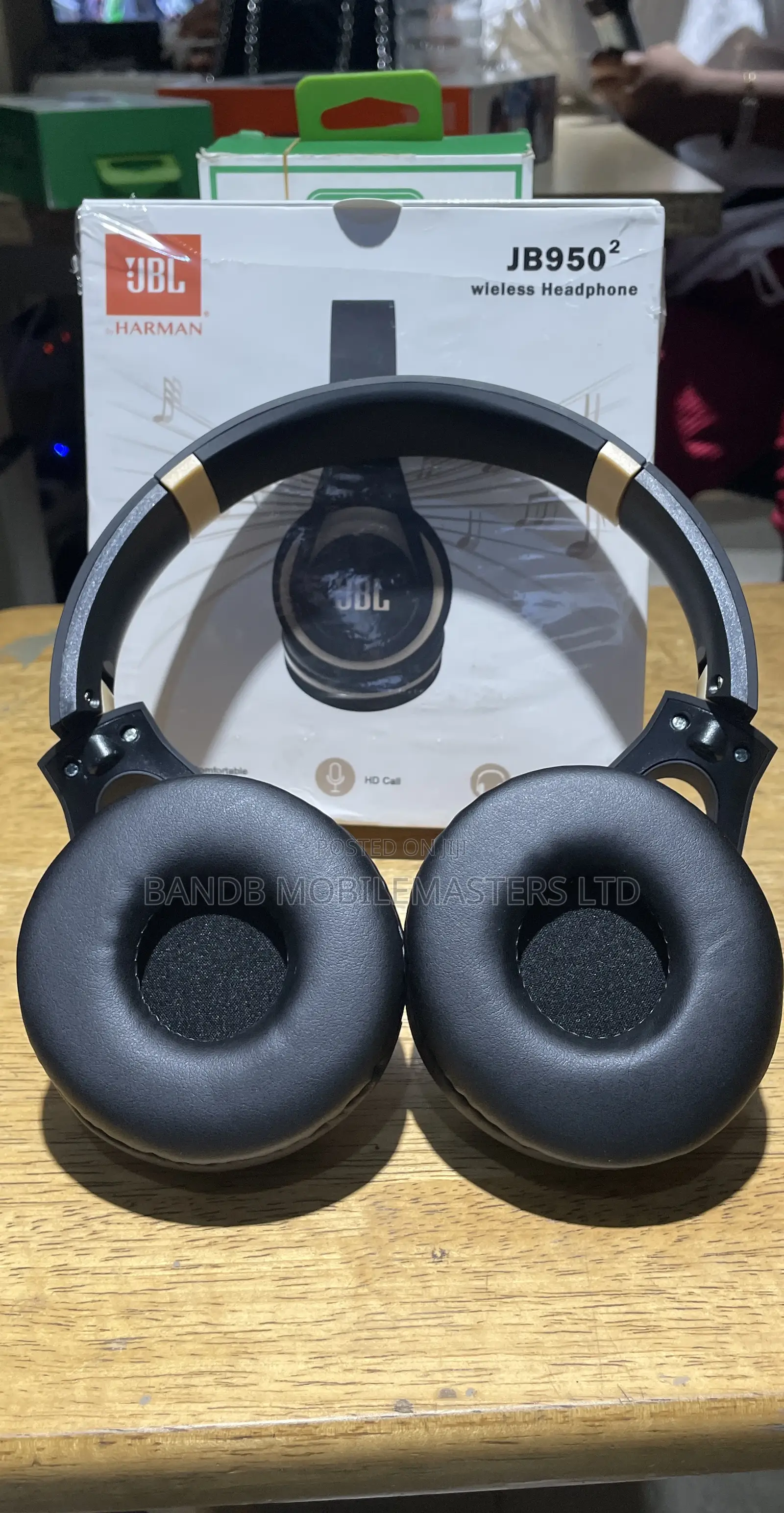 JBL Wireless Headphone Jb950