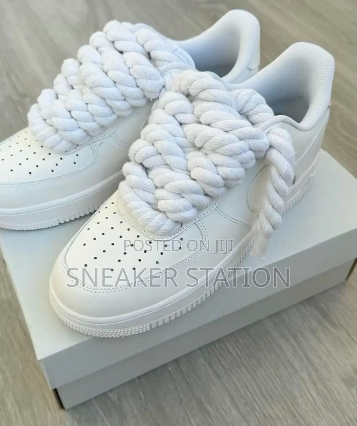 Nike Air Force 1 All White Big Laces