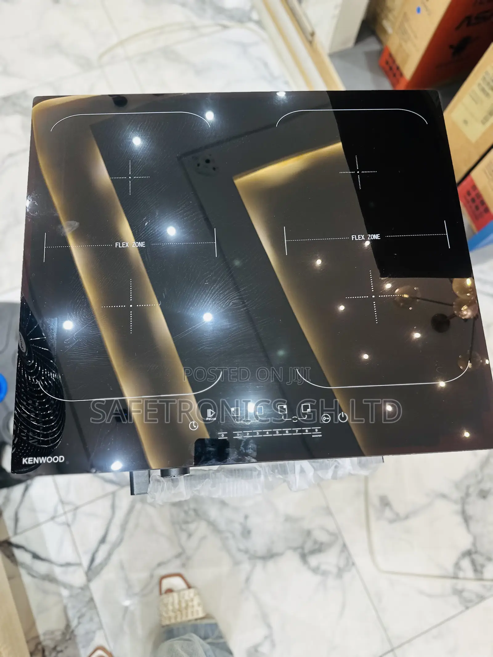 Astounding Sleek Black 4 Electric Cooker Kenwood Inbuilt