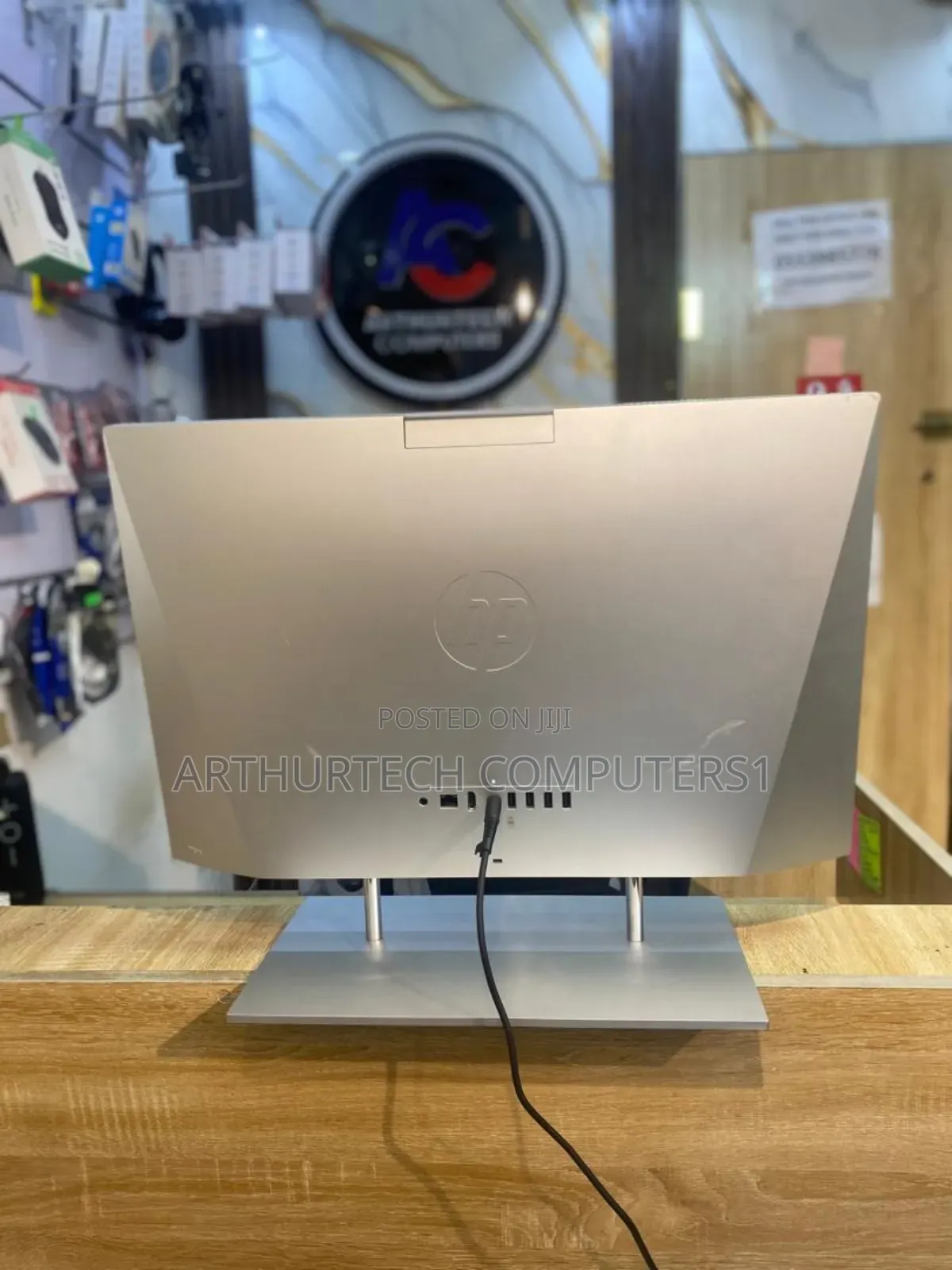 New Desktop Computer HP 8GB AMD Ryzen 5 SSD 256GB