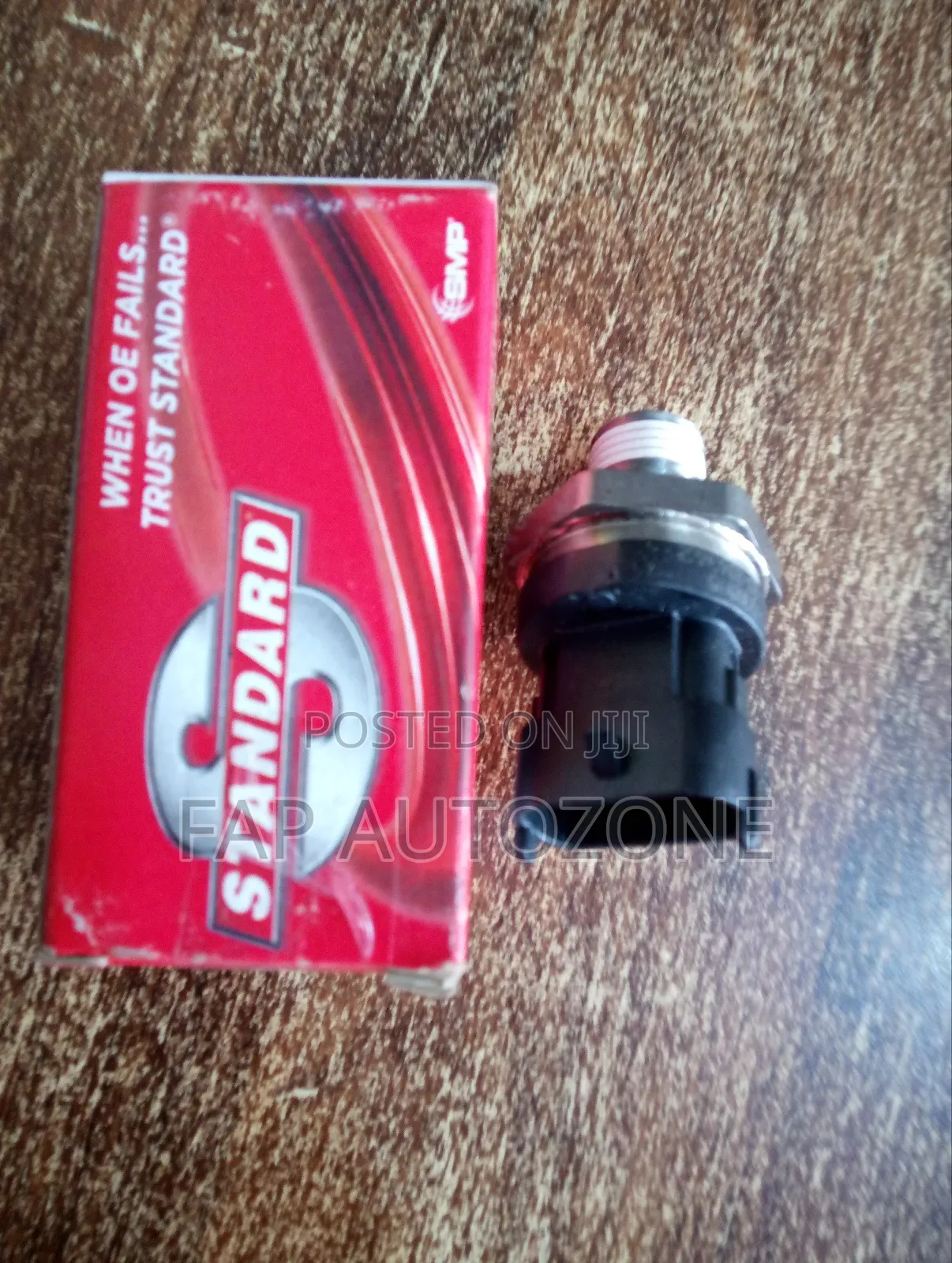 10601. Original SMP Oil Switch for Various Cars From Usa