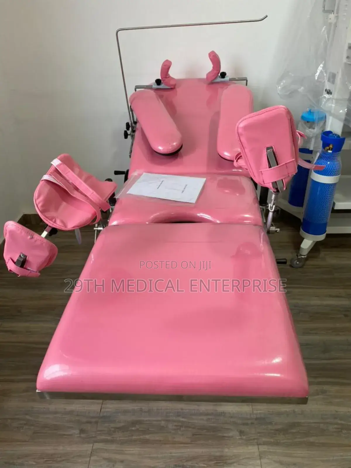 Delivery Bed (Hydraulic Pink)
