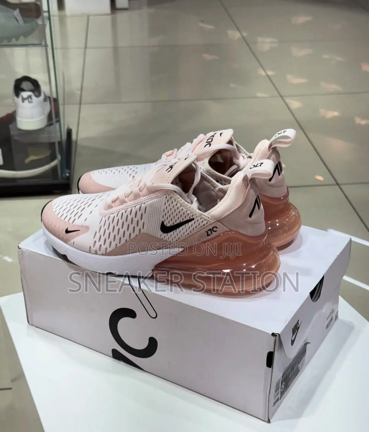 Nike Airmax 270 Pink Sneakers