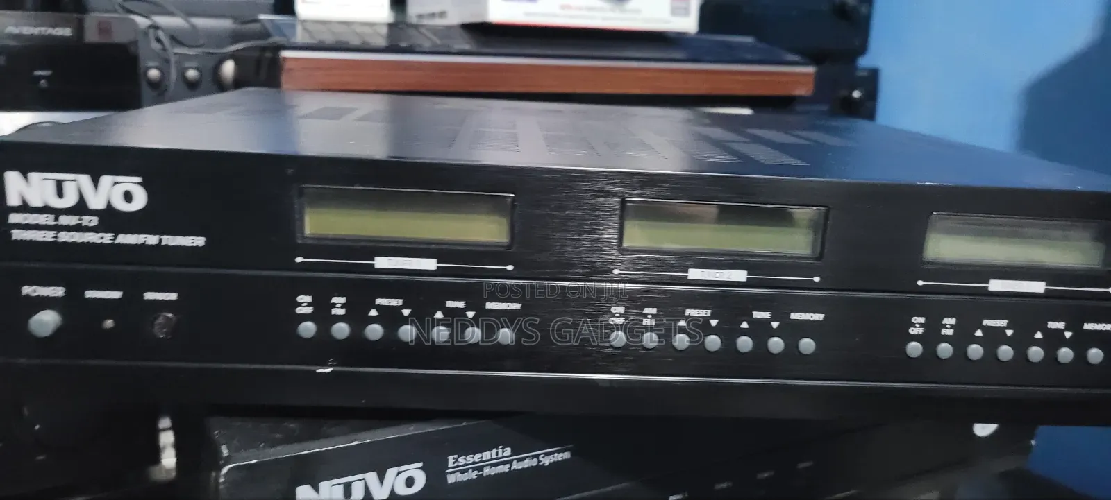 Novo Nv T3 Three Source Am/Fm Tuner