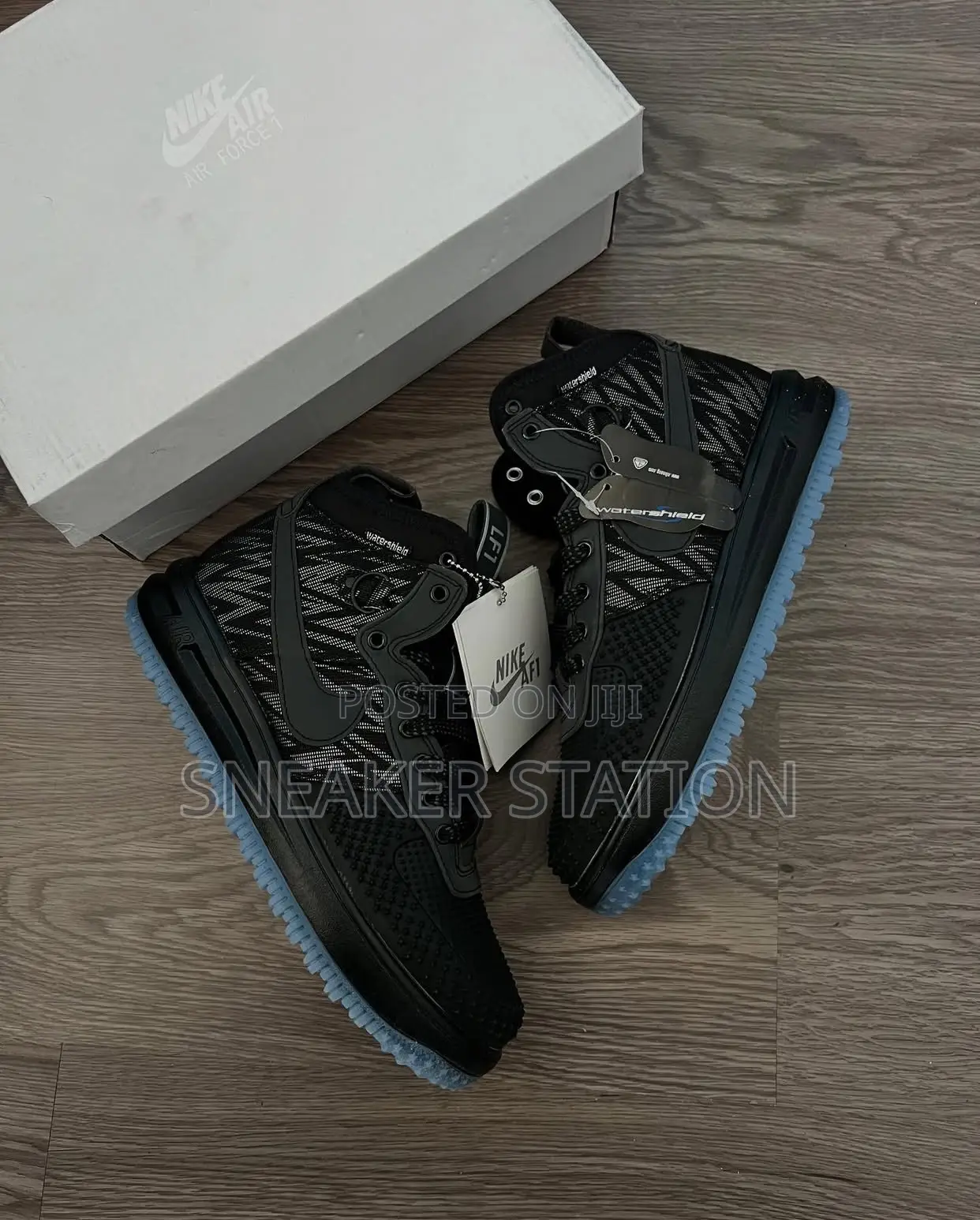 Nike Lunar Force Black High