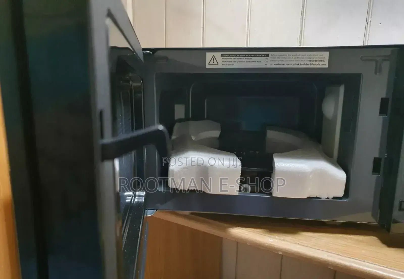 Toshiba 20 Litre Microwave 800w Compact Dial Mw2-Am20pf(Bk) Black