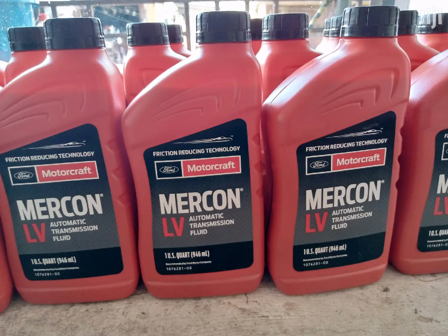 Motorcraft Transmission Fluid for Ford ( Mercon LV )