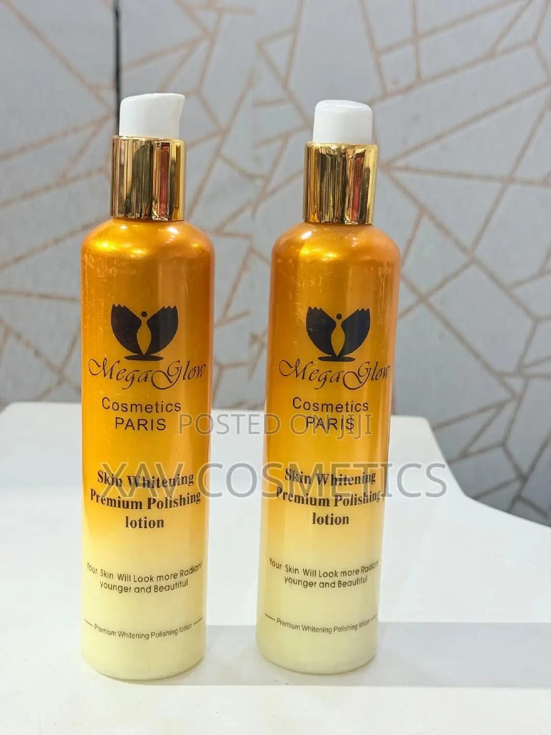 Mega Glow Skin Whitening Premium Polishing Lotion