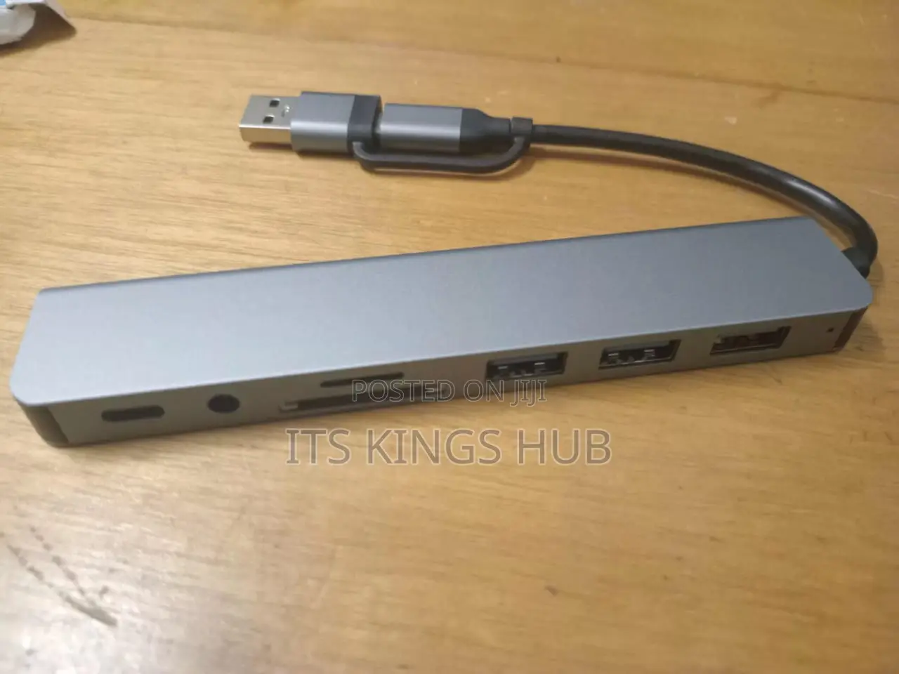 8 in 2 Usb C Hub Adapter for Macbook, Galaxy, Pad, Windows, Laptop