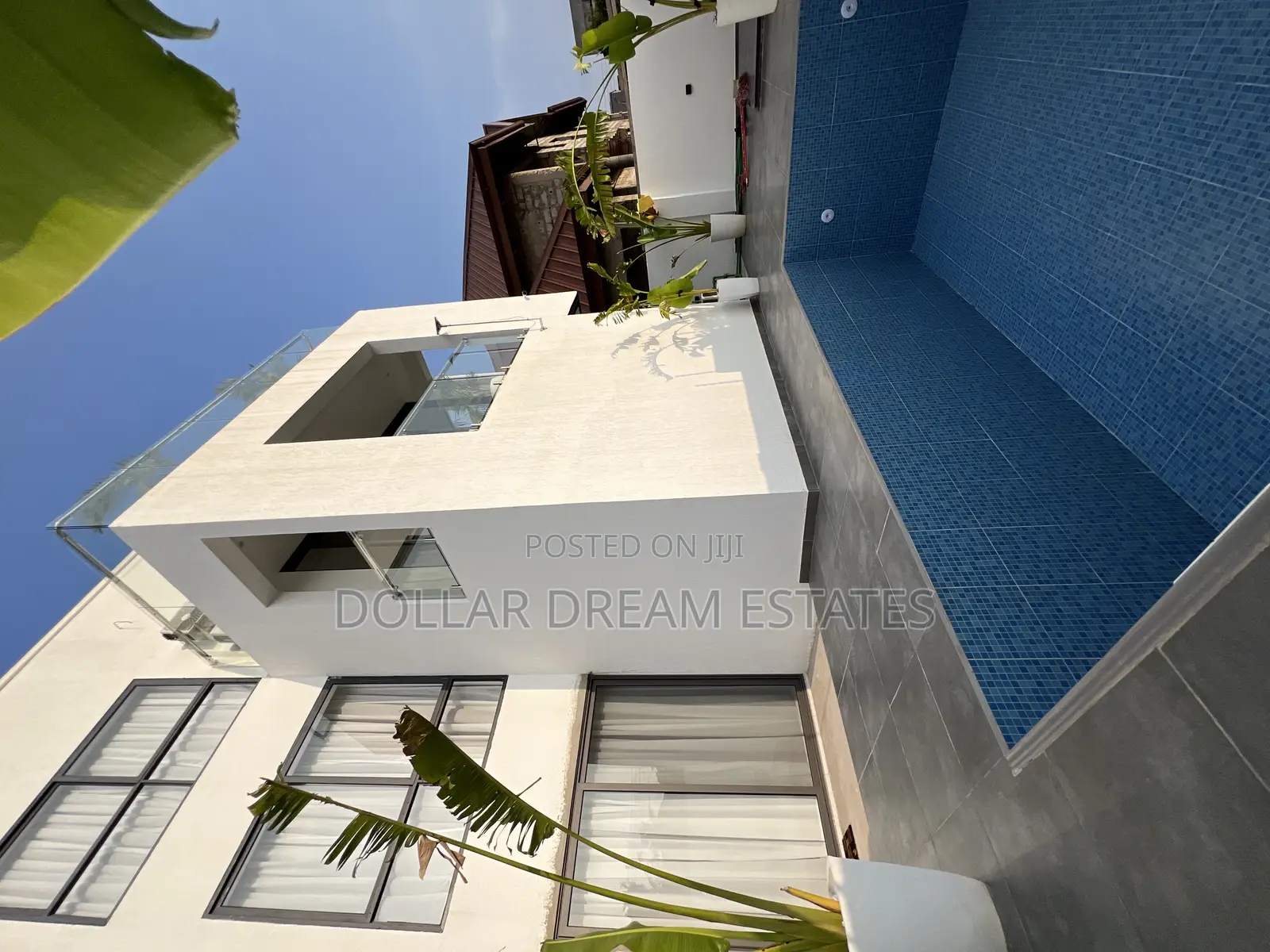 5bdrm House in Adjiriganor for sale