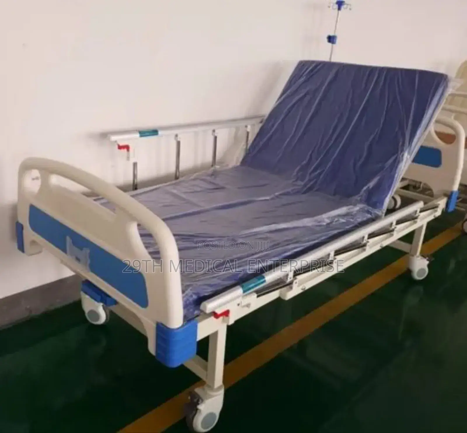 Hospital Bed ( One Crank)